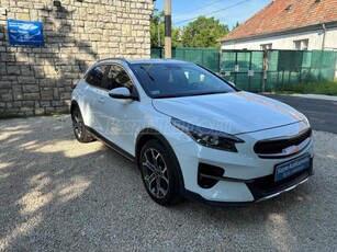 KIA XCEED 1.5 T-GDI X-Gold