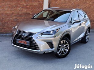 Lexus NX 300h Comfort Safety CVT Távtartó-Navi-...