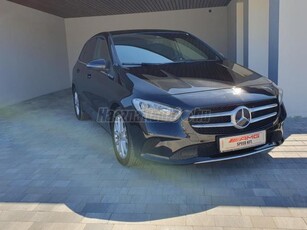 MERCEDES-BENZ B 180 d Style 7G-DCT 40 000KM