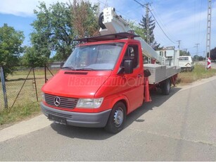 MERCEDES-BENZ SPRINTER 308 D 903.312 EMEŐKOSARAS 19M