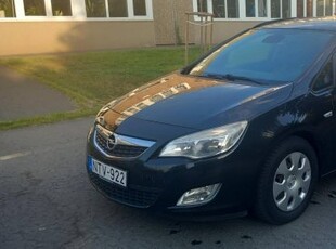 Opel Astra J 1.7 CDTI Enjoy