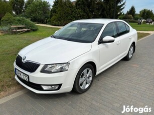 Skoda Octavia 1.6 CR TDI Style Magyar----Digitk...