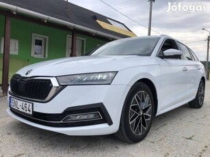 Skoda Octavia Combi 1.5 TSI ACT Style /Panoráma...