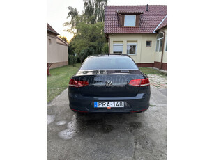 VOLKSWAGEN PASSAT VIII 2.0 TDI BMT SCR Comfortline 4Motion DSG