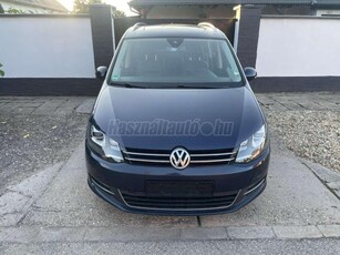 VOLKSWAGEN SHARAN 1.4 TSI Comfortline DSG [7 személy] BEÉPÍTETT GYEREKÜLÉSEKKEL. ÜLÉSFŰTÉS . PANORÁMATETŐ