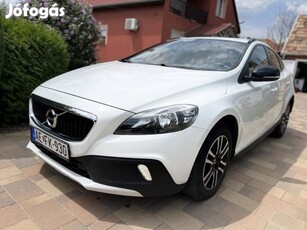 Volvo V40 Cross Country 2.0 D [D3] Kinetic