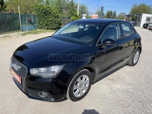 AUDI A1 Sportback 1.2 TFSI Attraction FRISS MŰSZAKI.VEZETETT SZERVIZKÖNYV.GYÁRI ALUFELNI