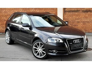 AUDI A3 2.0 TDI Attraction DPF Parkradar. Ülésfűtés. Svájci import. Szervizkönyv. Xenon