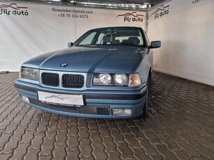 BMW 3-AS SOROZAT 318i Touring ROZSDAMENTES!!! OLASZORSZÁGI!