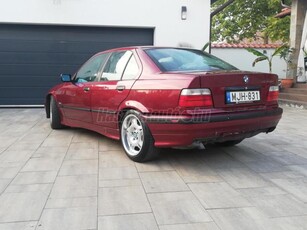 BMW 325tds (SZERVÍZKÖNYV. HÁTULJA SÉRÜLT!)