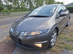 HONDA CIVIC 1.8 Executive Elegance Limited / 174.162 km / szervizkönyv / 1. tulajdonos