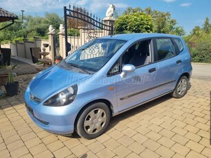 HONDA JAZZ 1.4 LS Hideg klima 200e km