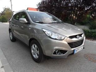 HYUNDAI IX 35 ix35 1.6 Life 2WD VÉGIG VEZETETT SZERVIZKÖNYV.2.TULAJ.6 SEBESSÉG.TÉLI-NYÁRI KERÉKSZETT!