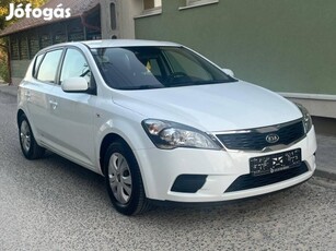 KIA CEE'D 1.4 EX EURO5 99840km!