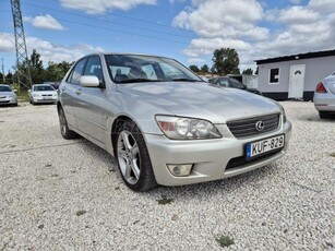 LEXUS IS 200 Executive