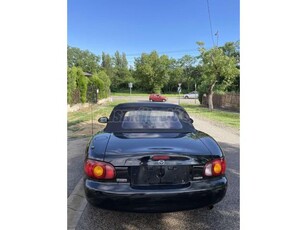 MAZDA MX-5 1.8i 16V Soft Top GT Youngster