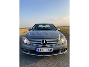 MERCEDES-BENZ C 180 CDI DPF (BlueEFFICIENCY) Avantgarde KITŰNŐ ÁLLAPOTÚ. ÉRDEMES MEGNÉZNI! MÁRKASZERVIZBEN SZERVIZELT. LEINFORMÁLHATÓ