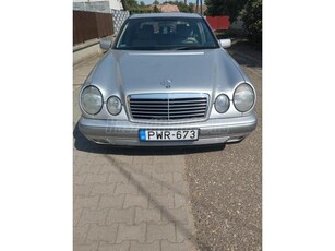 MERCEDES-BENZ E 220 CDI Avantgarde