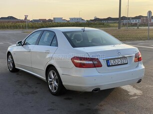 MERCEDES-BENZ E 350 CDI T BlueEFFICIENCY Avantgarde (Automata)