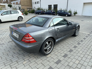 MERCEDES-BENZ SLK 230 Kompressor (Automata)