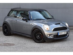 MINI MINI COOPER S 1.6 Xenon! Teljes szervíztörténet!