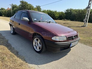 OPEL ASTRA F 1.4 16V GL Plus