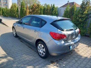 OPEL ASTRA J 1.3 CDTI EcoFLEX Cosmo