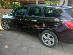 OPEL ASTRA J 1.6 CDTI EcoFLEX Start-Stop Cosmo