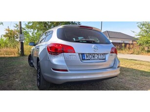 OPEL ASTRA J 1.7 CDTI Sport