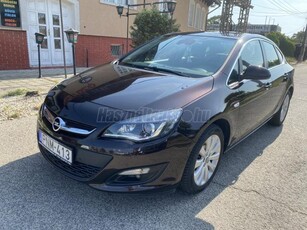 OPEL ASTRA J Sedan 1.6 Enjoy EURO6 GARANCIÁVAL