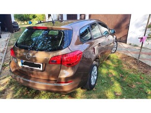 OPEL ASTRA J Sports Tourer 1.6 Enjoy EURO6