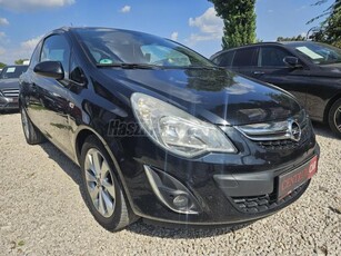 OPEL CORSA D 1.4 Cosmo Sz.könyv! Klíma! Ülésfűtés! Kormányfűtés! Megkímélt állapotban!