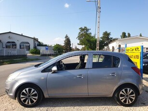 OPEL CORSA D 1.4 Sport