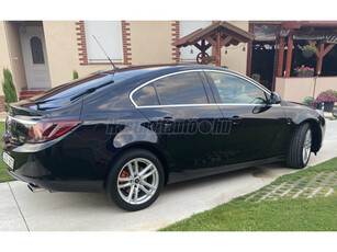 OPEL INSIGNIA 2.0 T Sport