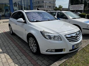 OPEL INSIGNIA Sports Tourer 2.0 CDTI Cosmo (Automata) Azonnal elvihető! Megkímélt állapot! Bőr-szövet! Navi! Klíma! Panoráma tető!