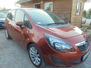 OPEL MERIVA B 1.4 T Design MAGYARORSZÁGI.SZERVIZKÖNYVES