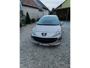 PEUGEOT 207 1.4 Trendy