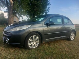 PEUGEOT 207 1.6 HDi Sporty