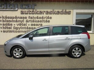 PEUGEOT 5008 1.6 e-HDi Active 2TR Start-Stop. Tempomat. Digitklima !