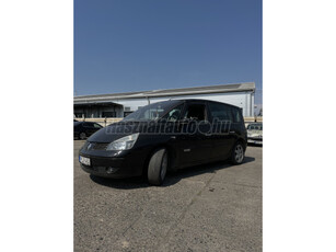 RENAULT ESPACE 2.2 dCi Expression