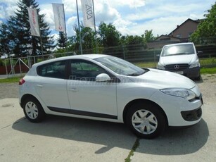 RENAULT MEGANE 1.6 Advantage TEMPOMAT 123000 KM