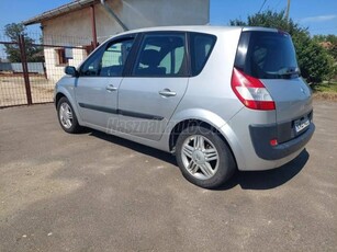 RENAULT SCENIC Scénic 1.6 Dynamique KLÍMA-KULCS NÉLKÜLI NYITÁS-FRISS SZERVÍZ