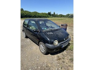 RENAULT TWINGO 1.2 16V Initiale