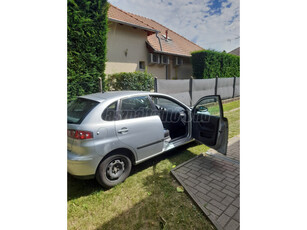 SEAT IBIZA 1.4 16V Premium