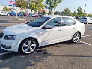 SKODA OCTAVIA 2.0 CR TDI Ambition DSG