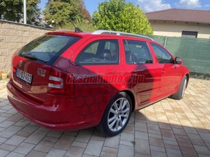 SKODA OCTAVIA Combi 2.0 TFSI RS