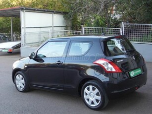 SUZUKI SWIFT 1.2 GC AC ESP SZERVIZKÖNYV-NACIGÁCIÓ-148.700KM