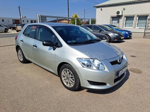 TOYOTA AURIS 1.4 72.000.KM.EL.TÜKÖR.EL.ABLAK.ÜLÉSFŰTÉS.TOLATÓRADAR.ALU