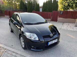 TOYOTA AURIS 1.6 Sol benzines - 136.000.km