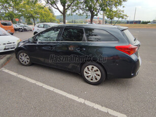 TOYOTA AURIS Touring Sports 1.4 D-4D Active